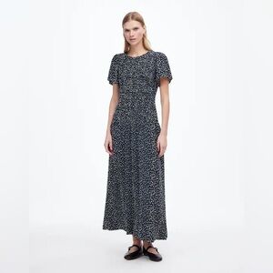 Madewell Flutter-Sleeve Smocked Midi Dress in Tossed Dot Flat Crepe Floral